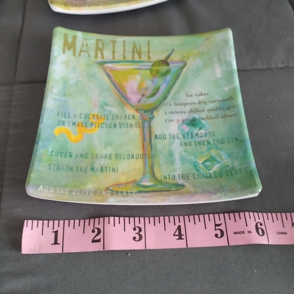 Melamine Ware Set of Four Bar Recipes Small Plates - Picture 9 of 10
